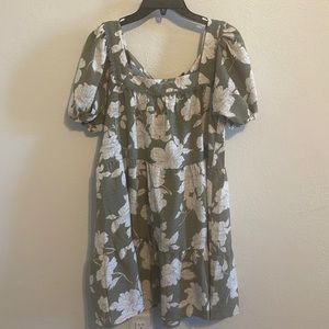 Blu pepper green baby doll style dress medium